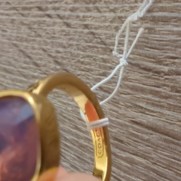 Ring - Picture 2 of 3